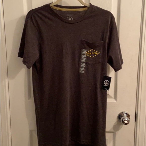 Volcom - Picture 3 of 3